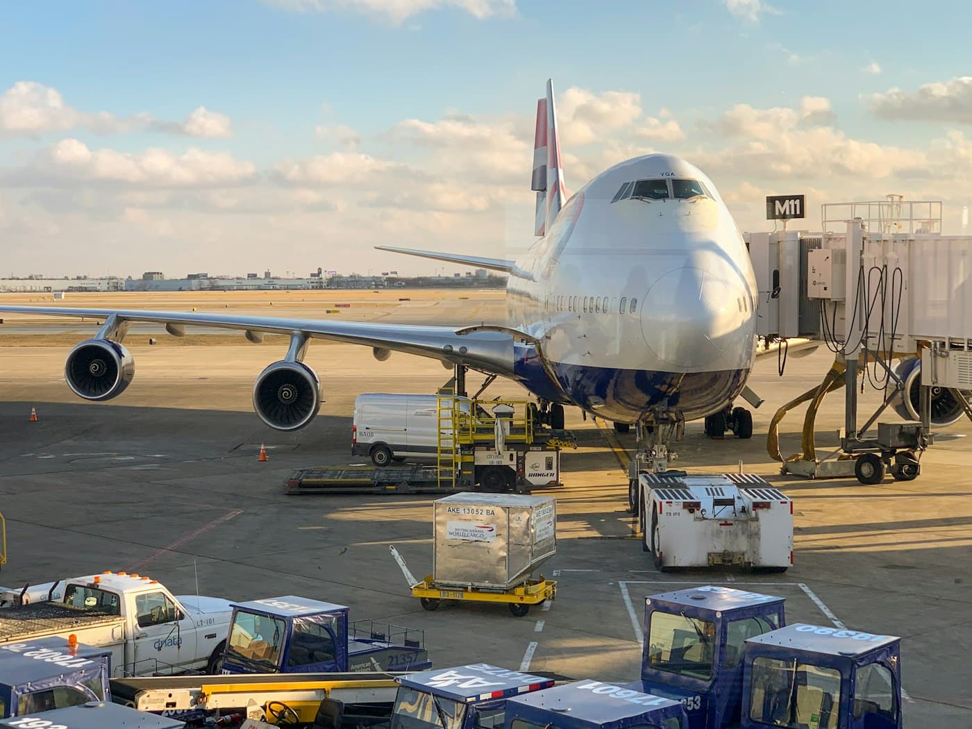 Cargo aircraft ground handling